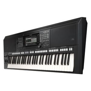 Yamaha PSR-S775