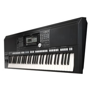 Yamaha PSR-S975